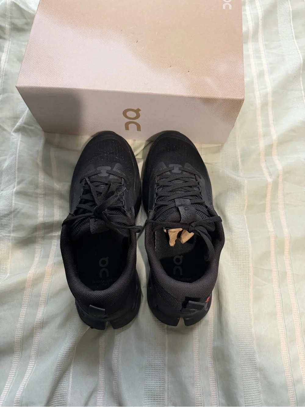 Cloud nova x Black Womens Athletic Running Sneakers